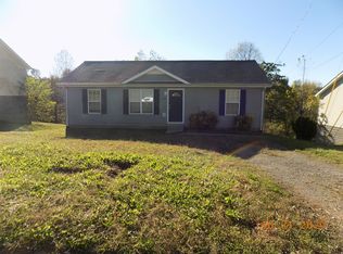 960 Granny White Rd, Clarksville, TN 37040