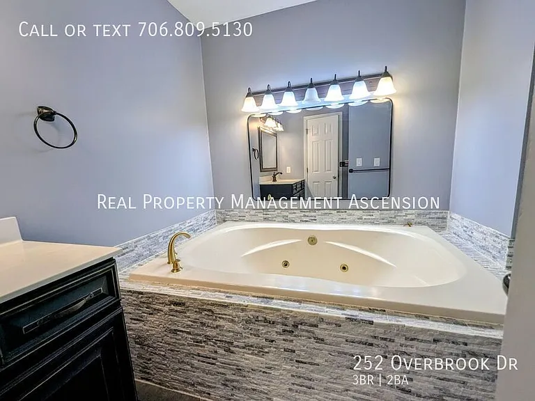 252 Overbrook Dr — Photo 26