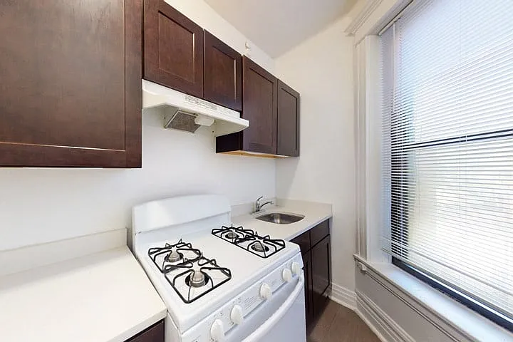 5405-5407 S. Woodlawn Avenue — Photo 23
