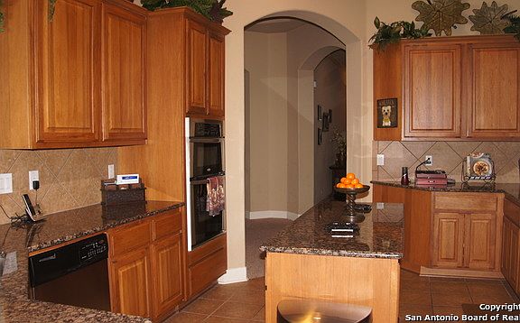 3rd image of 3518 Hilldale Point