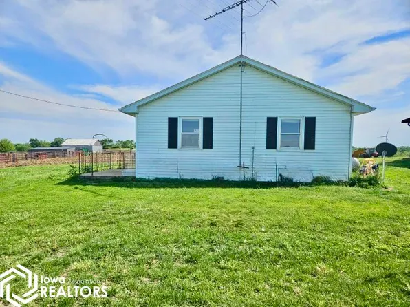 1762 270th St, Bedford, IA 50833