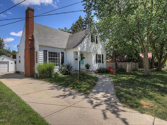 3rd image of 2516 Belfast Ave SE