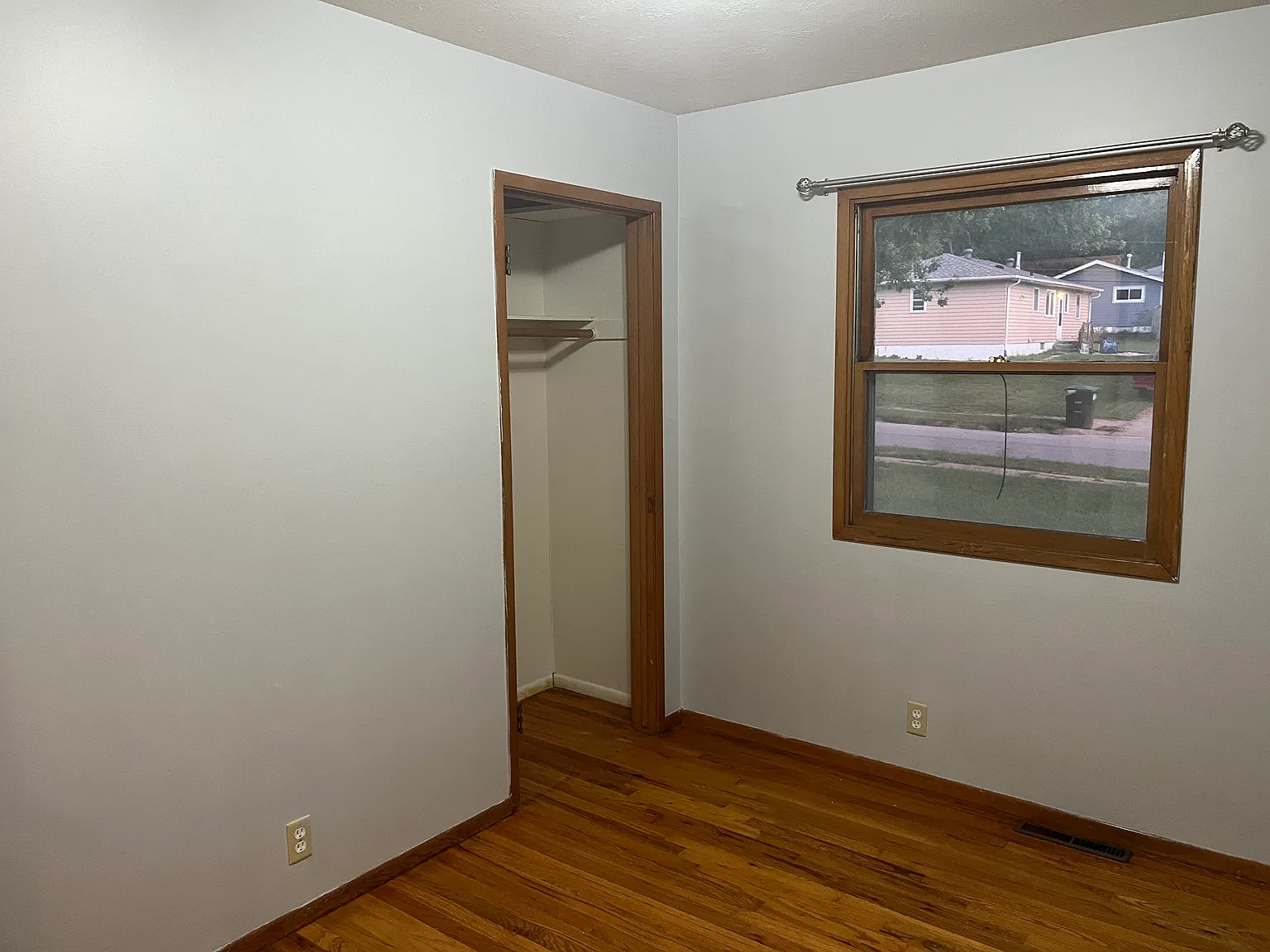 3 bed, 1178 sqft, $1,800 — Photo 4
