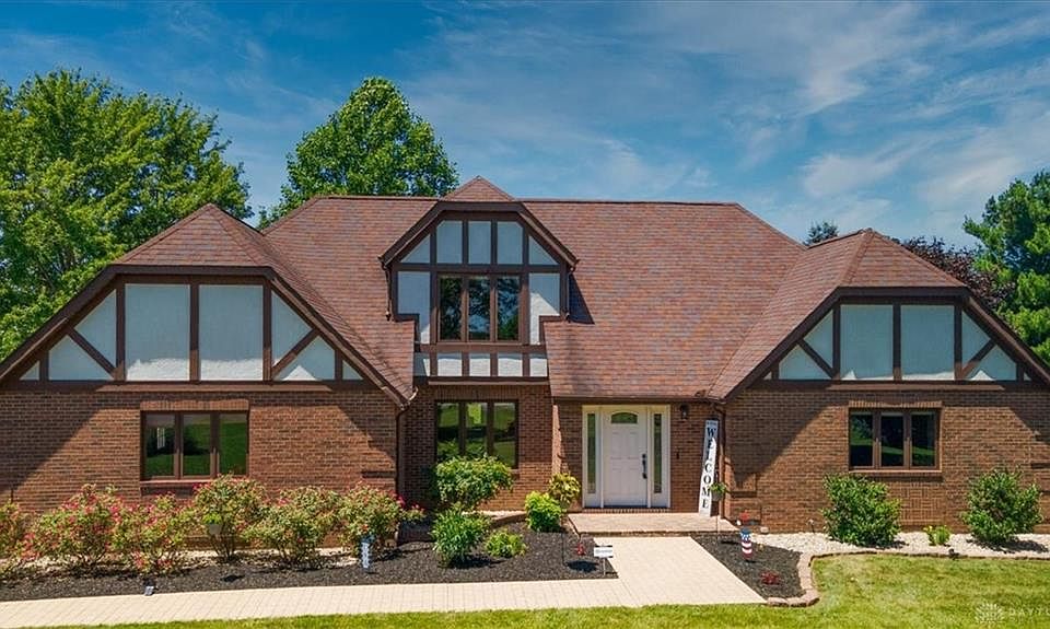 1st image of 931 Fawn Lake Dr