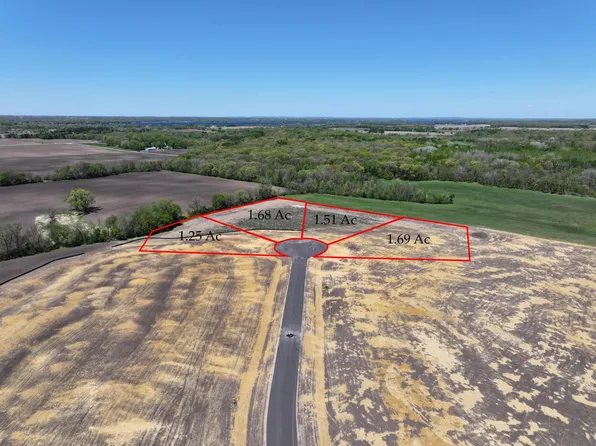 5 Chainview Ct NW, Alexandria, MN 56308