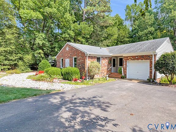 2nd image of 3841 Strawhill Rd