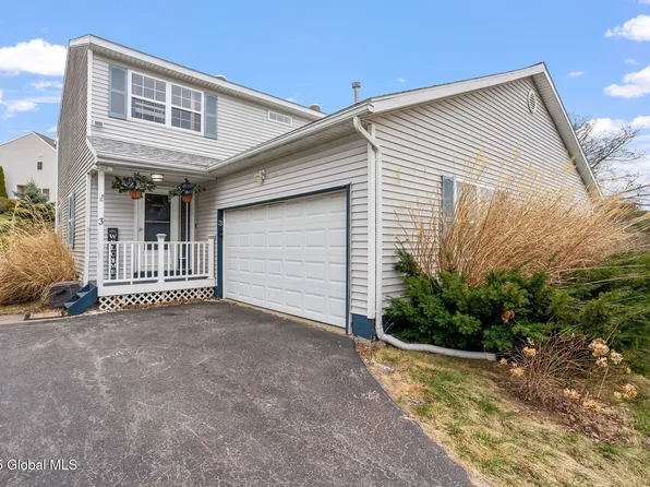 3 Riverboat Lane, Waterford, NY 12188