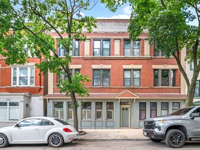 1020 W Roscoe St #1-W, Chicago, IL, 60657
