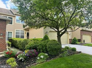 126 Pine Crest Ln, Lansdale, PA