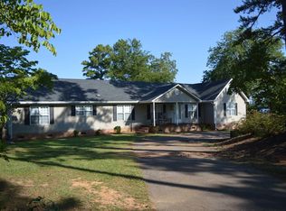 1860 Lake Rd, Ridgeway, SC 29130