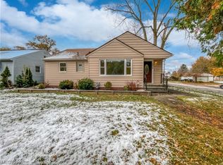 5478 Hauserman Rd, Parma, OH 44130