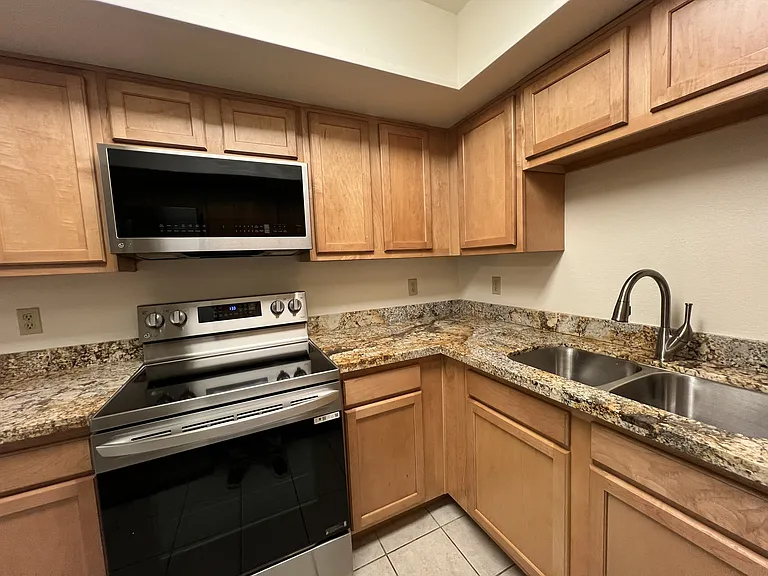 1340 E Recker Rd #237 — Photo 10