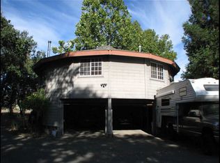 13885 Mountain House Rd, Hopland, CA 95449