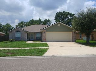 2494 Coachman Lakes Dr, Jacksonville, FL 32246