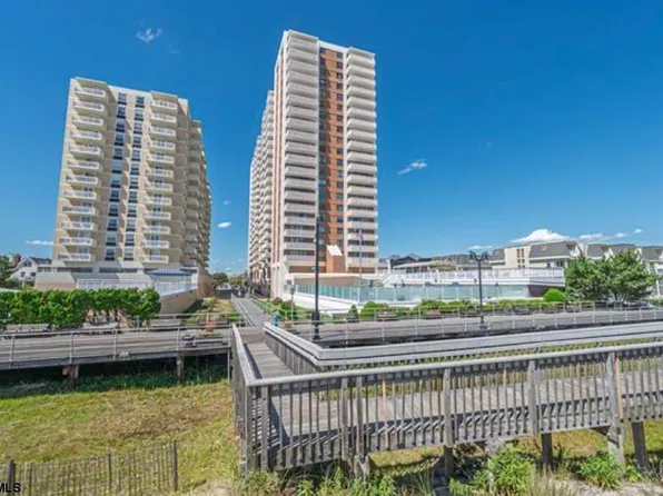 100 S Berkley Sq Unit 10M, Atlantic City, NJ 08401