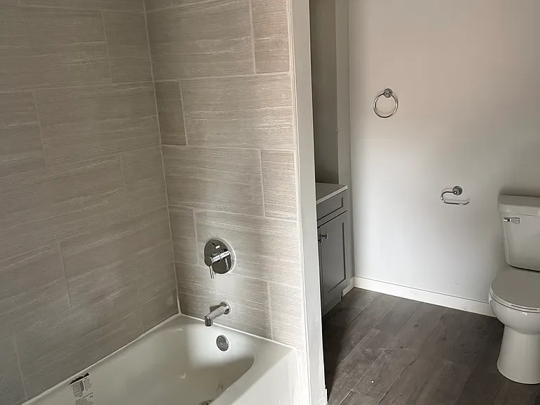 721 E Corrington Ave — Photo 9