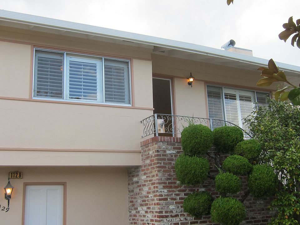 1st image of 1129 Elmwood Dr