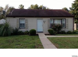 108 Janet Ave, Sparta, IL 62286