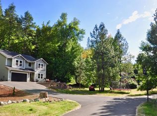 393 S&k Ranch Rd, Grants Pass, OR 97527