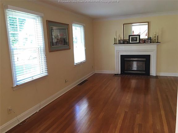 3rd image of 3808 Virginia Ave SE