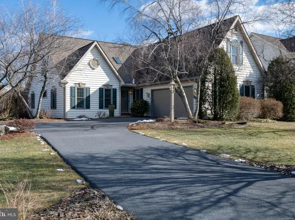 755 Steeplechase Rd, Landisville, PA 17538