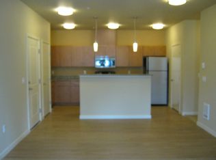 961 10th Pl NE UNIT 204, Issaquah, WA 98029