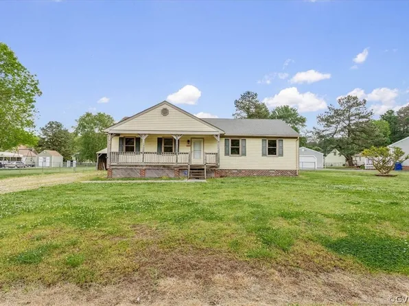 11425 Walton Lake Rd, Disputanta, VA 23842