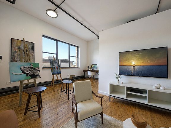 3rd image of 70 Wyckoff Ave APT 3E
