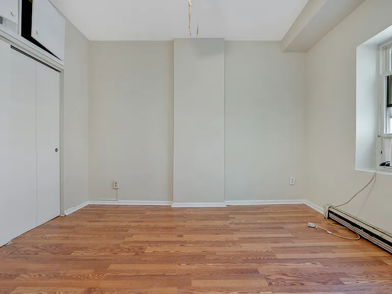 4102 14th St NW #2 — Photo 24