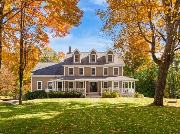 81 Ridge Road, York, ME 03909