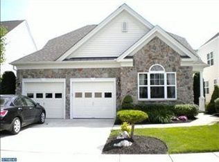 19 Clancy Ct, Marlton, NJ 08053