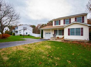 41 Mayfair Ct, Brick, NJ 08723