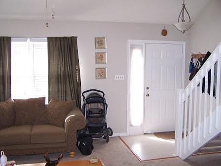 2nd image of 121 Briarwood Pl