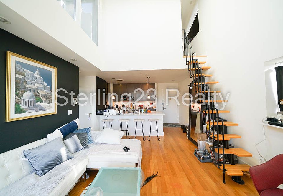 1st image of 11-42 31st Ave #4BPH