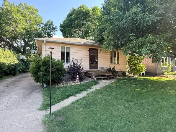 1107 W Sunset Dr, Sioux Falls, SD 57105