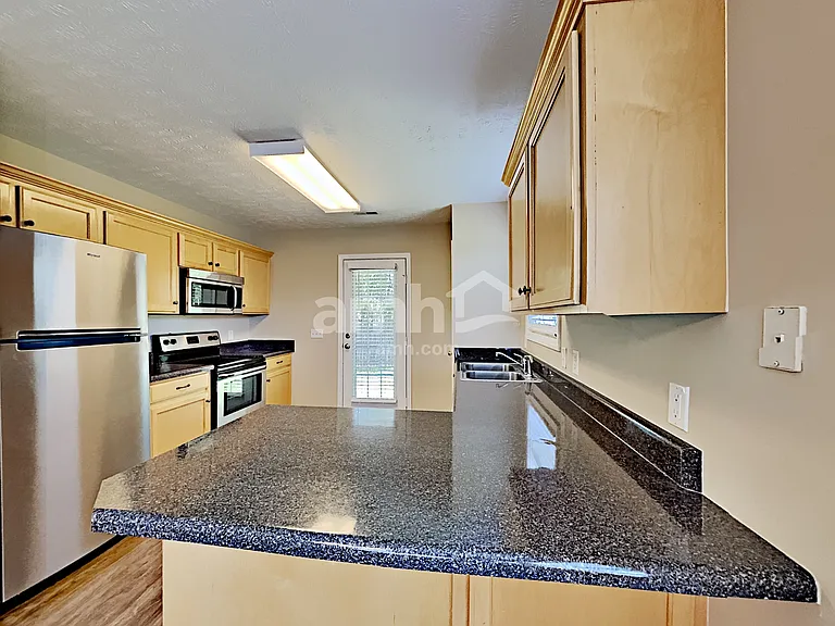 4014 Snowbird Dr — Photo 6