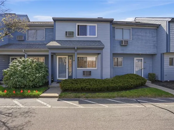 511 Child St APT 205, Warren, RI 02885