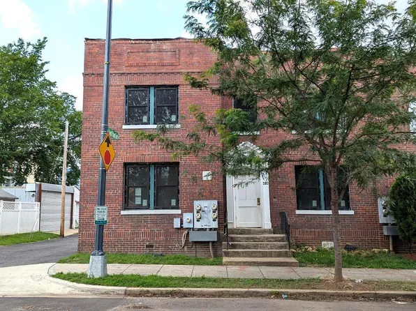 414 18th St NE, Washington, DC 20002