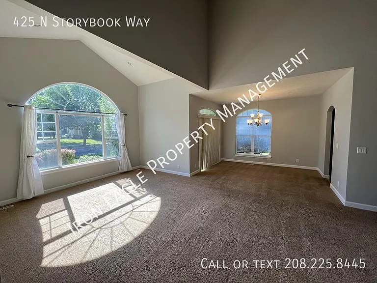 425 N Storybook Way — Photo 8
