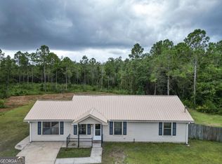 215 Scott Spencer St NE, Ludowici, GA 31316