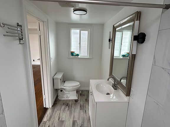 3rd image of 4025 Pepper Tree Ln #A