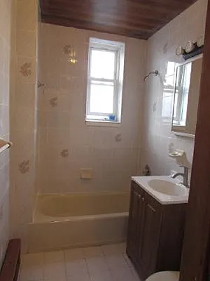 Rented by NY Metro Realty Group | media 36