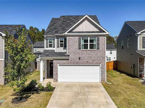 31 Cherry Tree Bnd, Newnan, GA 30265