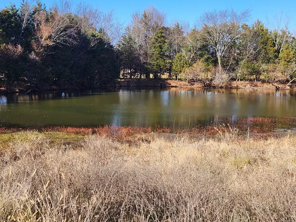 000 S Crossway Road, Marshfield, MO 65706