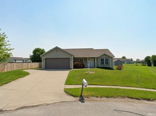 18122 Dundee Ct, Goshen, IN 46528