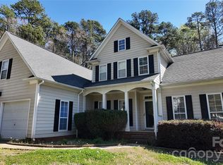 6500 Stoxmeade Dr, Mint Hill, NC 28227