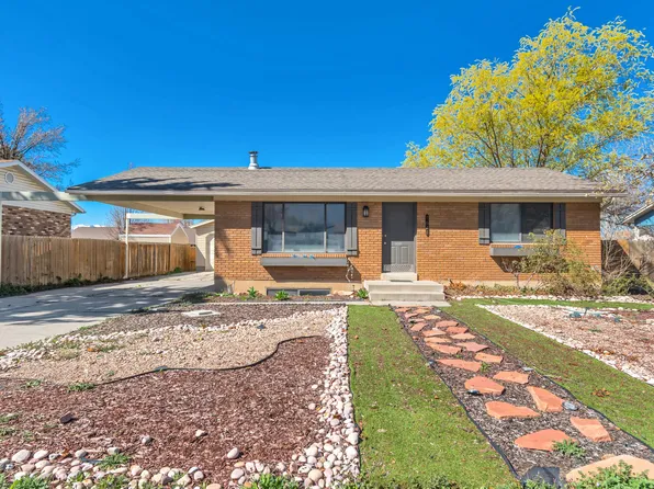 7628 S Casa Verde St E, Midvale, UT 84047