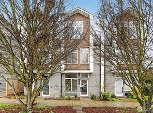 945 NW 56th Street, Seattle, WA 98107