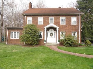 2996 Overlook Rd, Stow, OH 44224