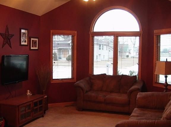 4th image of 3738 Higgins Park South St